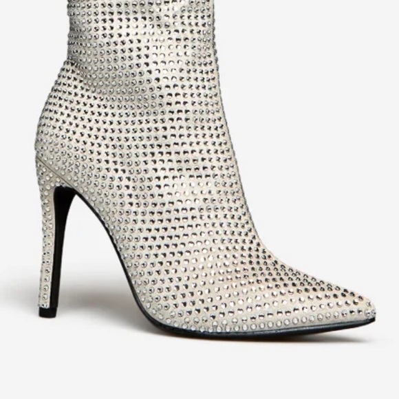 Rhinestone Boot Heel - Picture 3 of 5